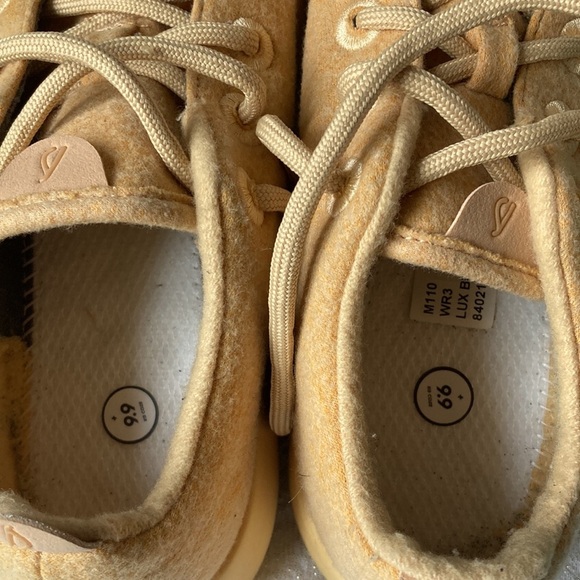Allbirds Lux Beige Merino Wool Washable Running Shoes Size M11 - Picture 10 of 10